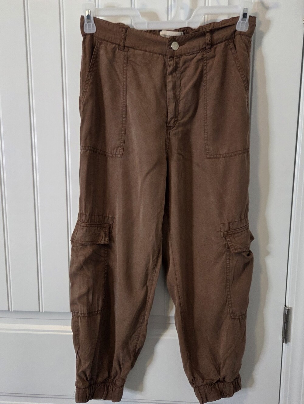 Stradivarius High-Waisted Elastic Waist Cargo Joggers Size M Brown Caramel